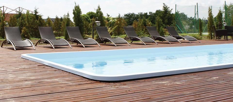 Club Insieme Grand Resort Potlogi Exteriör bild