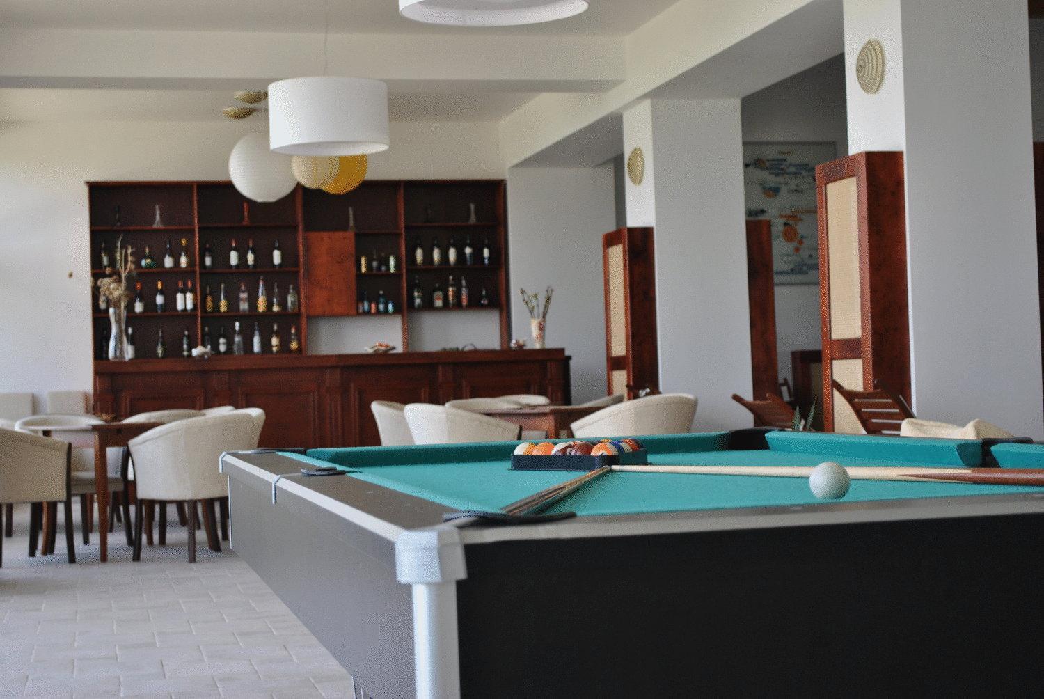 Club Insieme Grand Resort Potlogi Exteriör bild